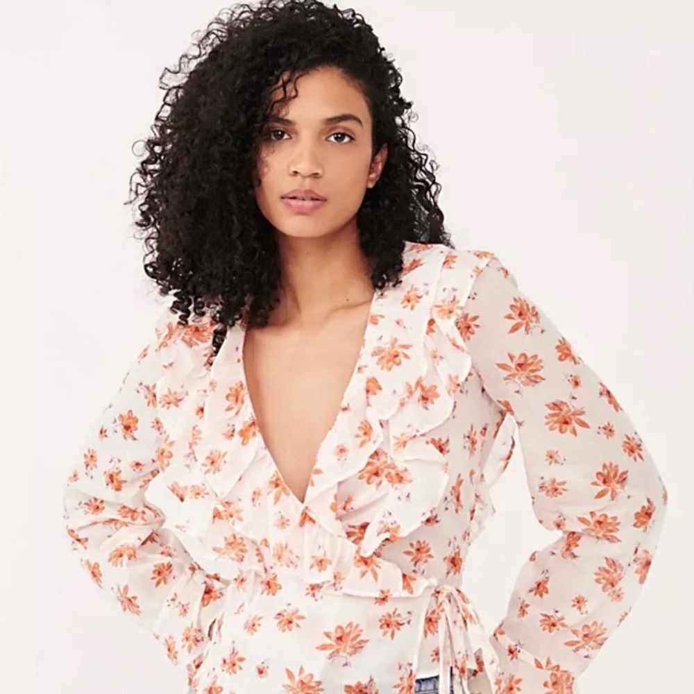 NWT - Free People Amanda Ruffle Top - Size small